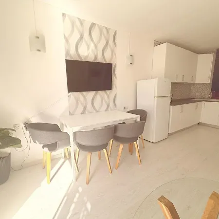 Happy Casa Apartment Costa Adeje (Tenerife)